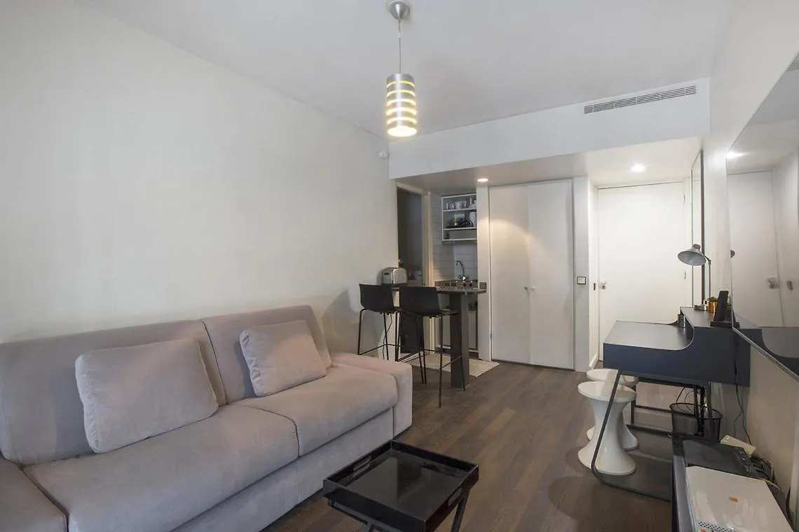 Studio Etoile Foch Paris