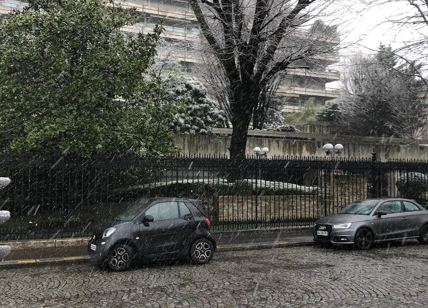 Studio Etoile Foch Paris 0*,  France